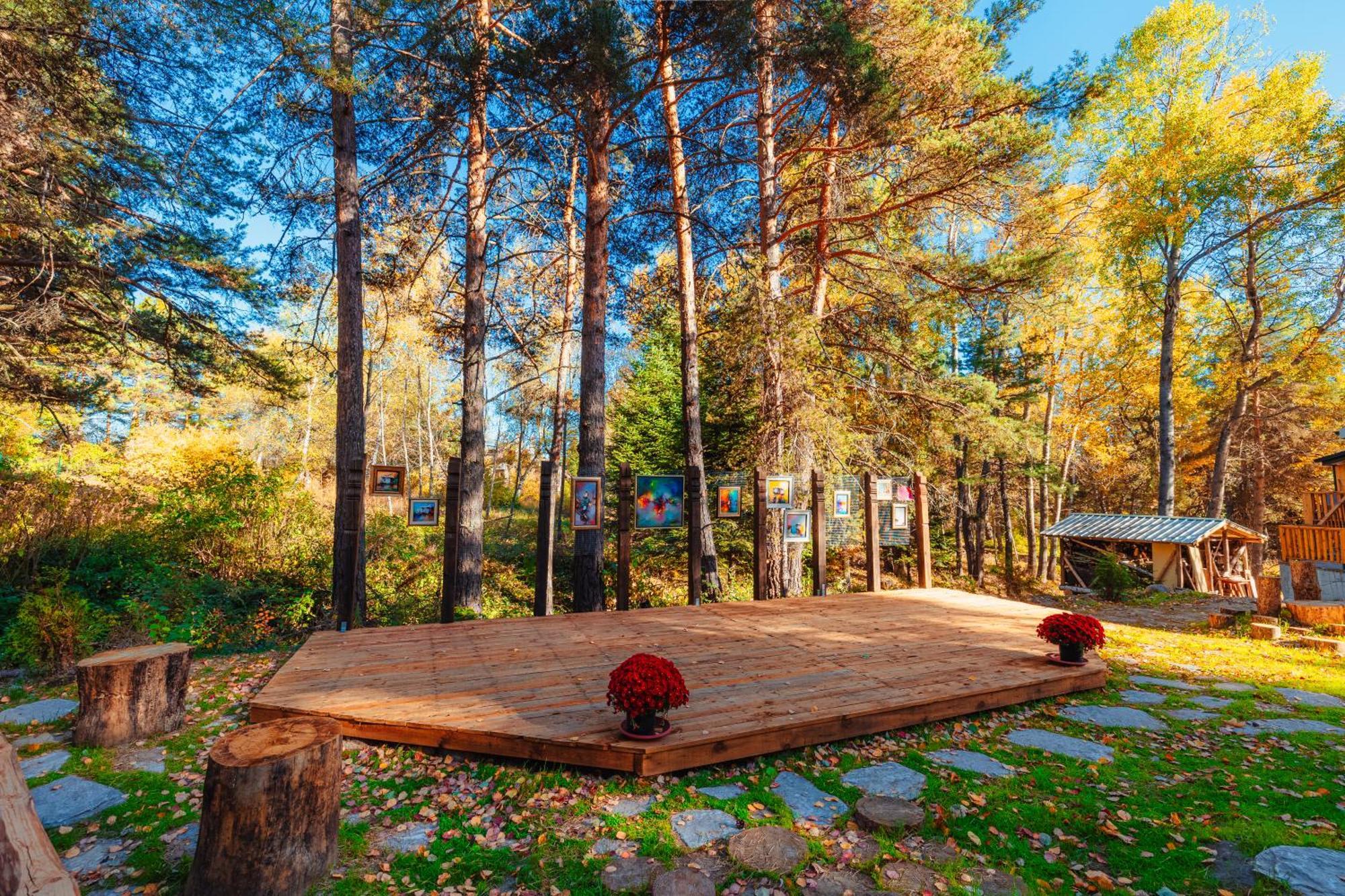 Saint Constantine Mountain Retreat Hotel Peshtera  Eksteriør billede